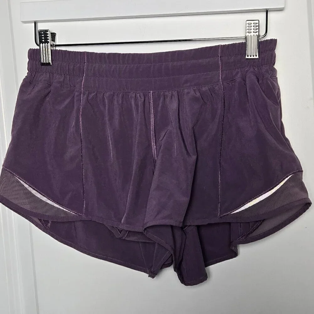 Lululemon Hotty Hot Short II *2.5